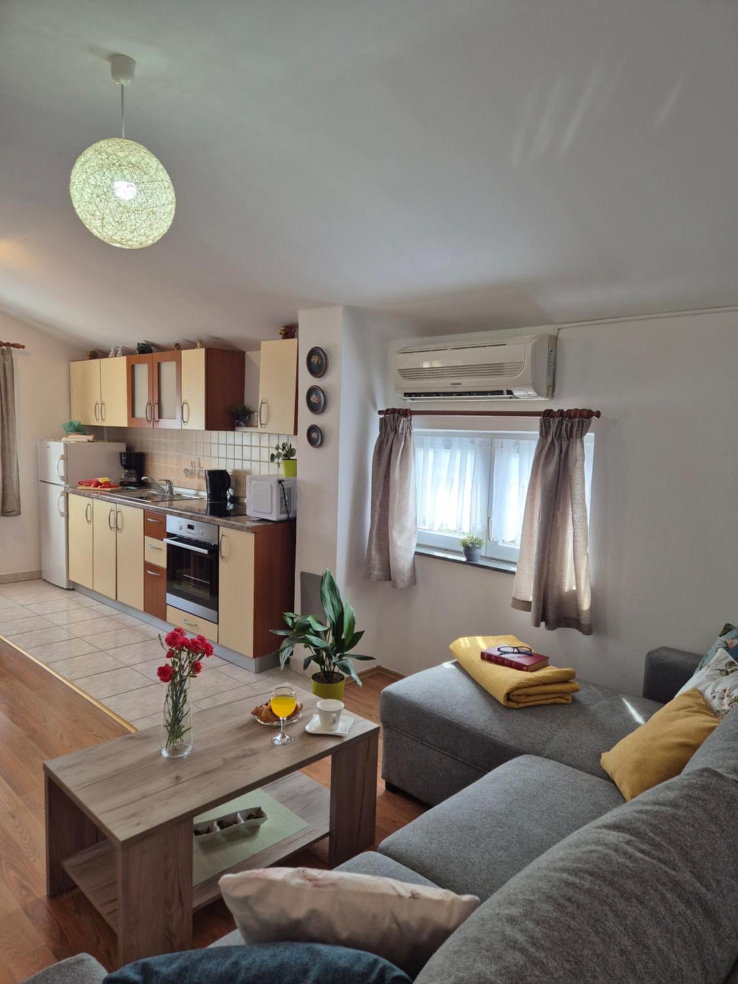 Apartman Lucija Apartment Pridraga Exterior photo